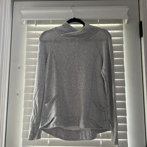 Grey yoga long sleeve